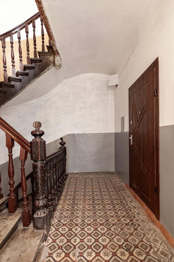 Avangard Magnus Apartment Lemberg Exterior foto